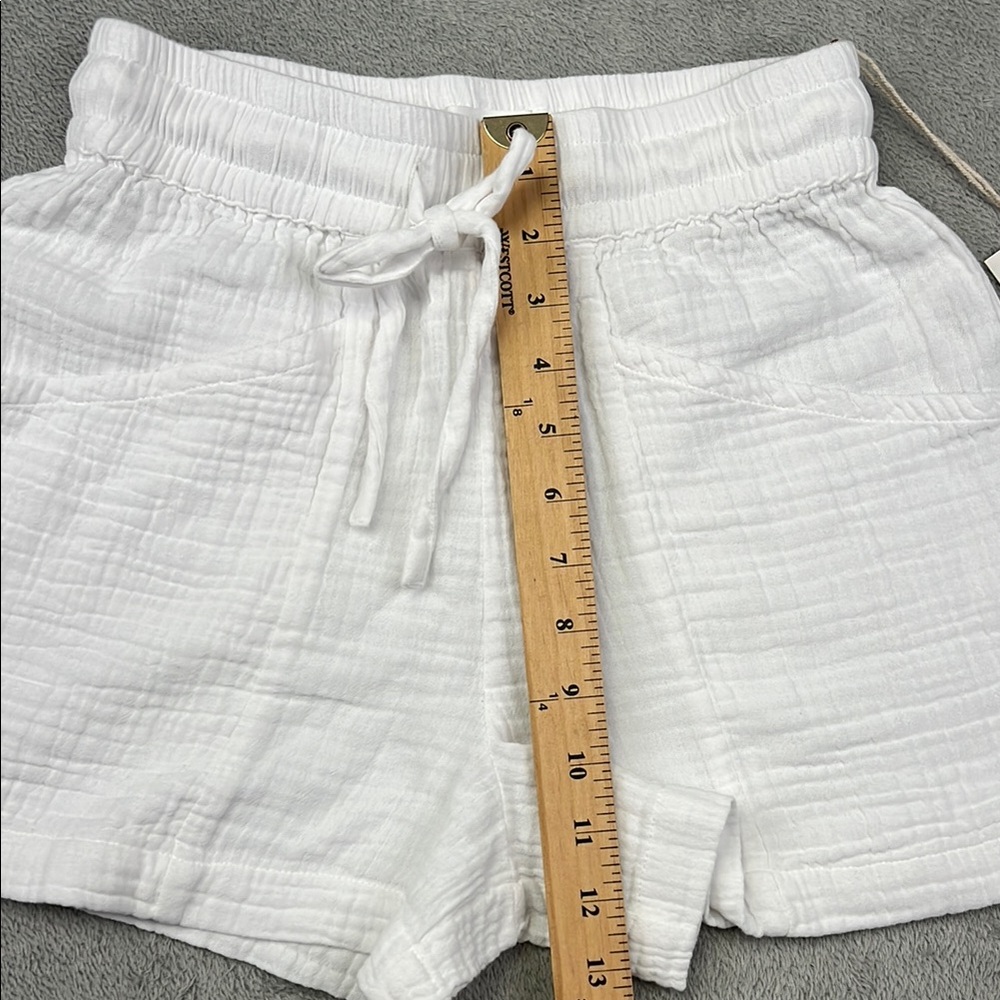 MATE The Label XS 100% Organic Gauze Short‎ Women's White Shorts - Picture 5 of 12